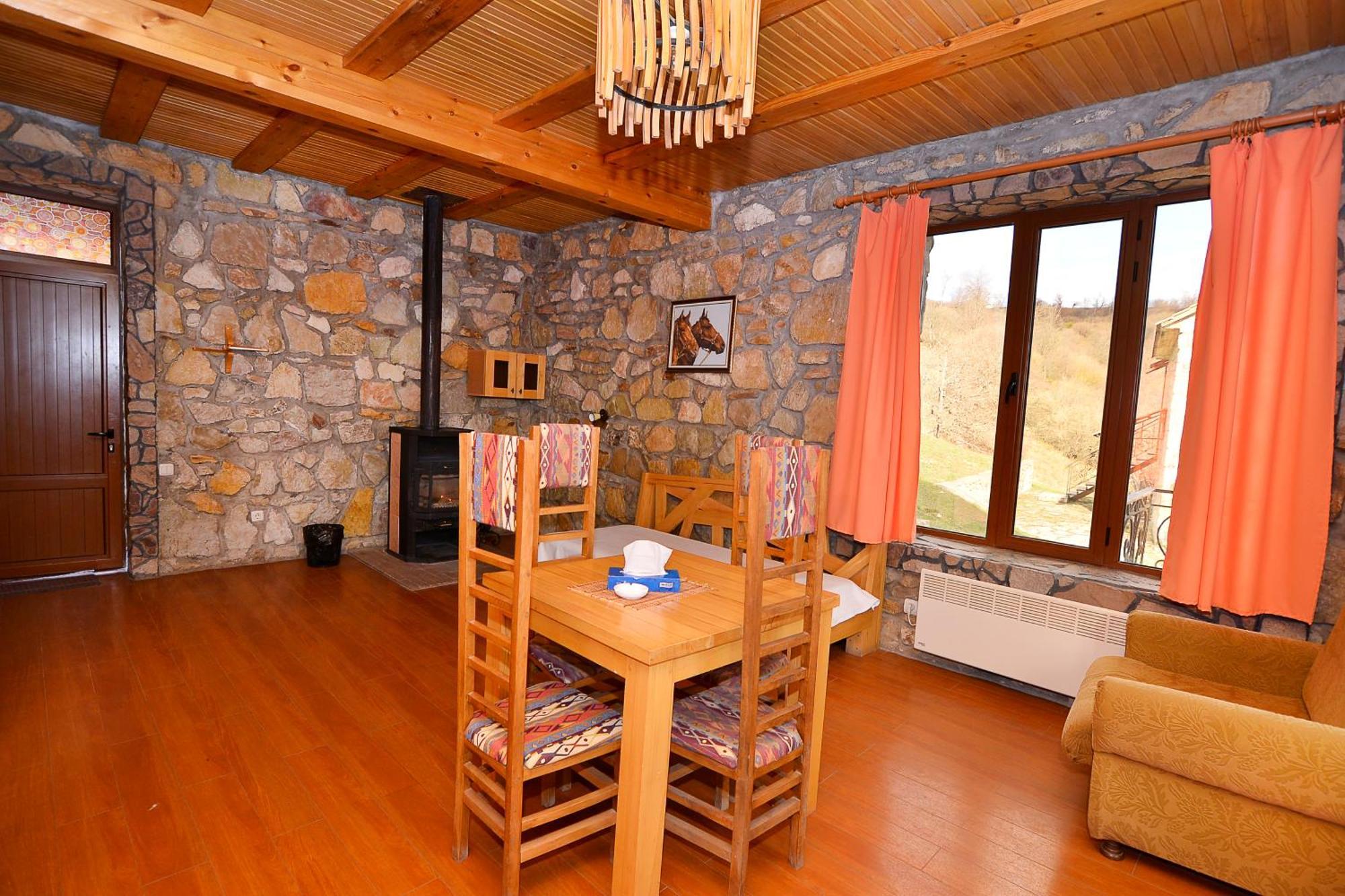 Apaga Resort Ijevan Quarto foto